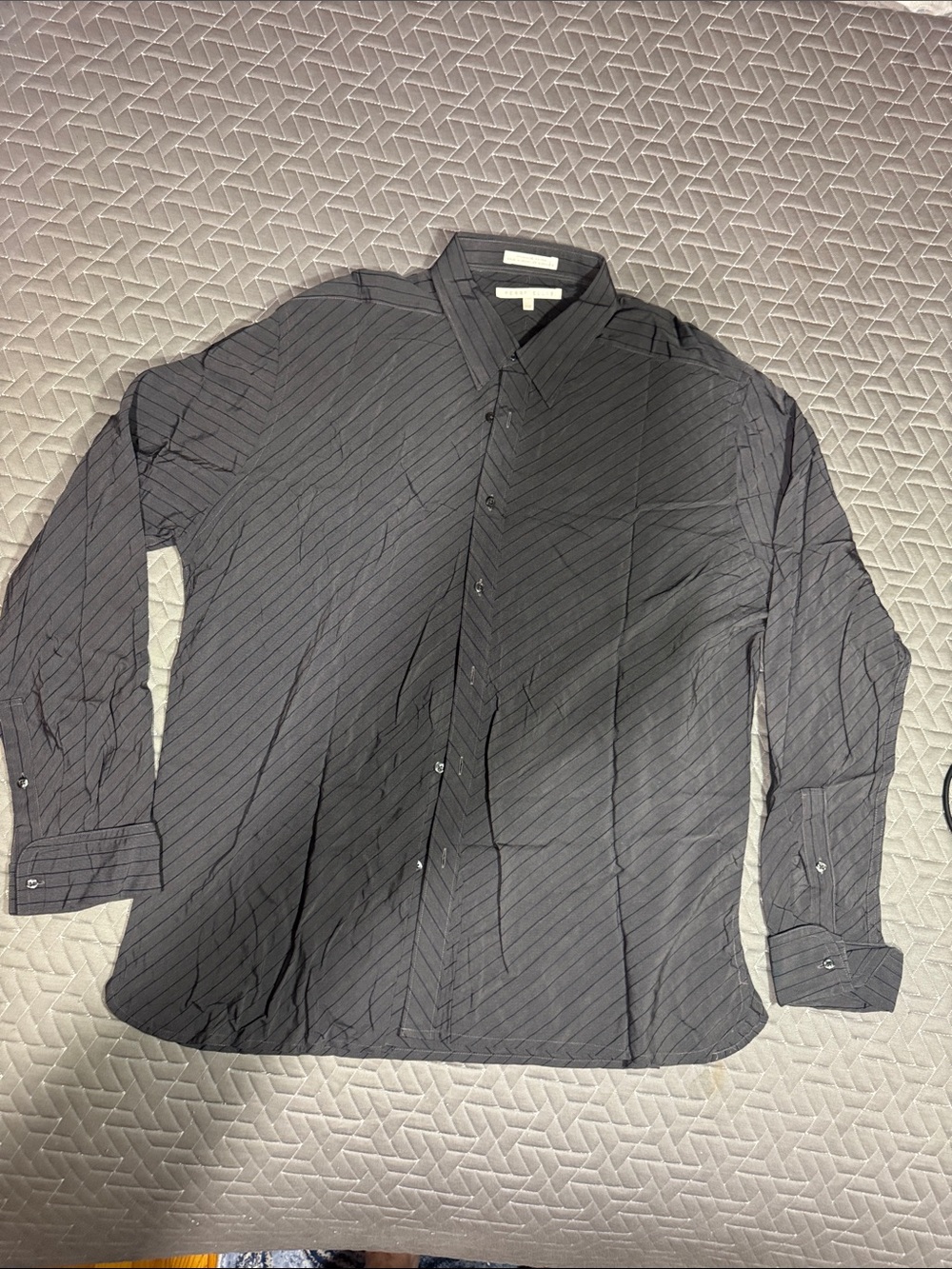 Perry Ellis Black Diagonal Pinstripe Long-Sleeve Dress Shirt